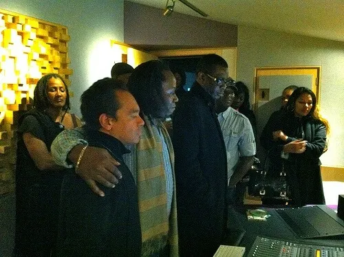 Jay Rodriguez Sierra: In the studio with Aurelio Mart&iacute;nez and Youssou N'Dour.