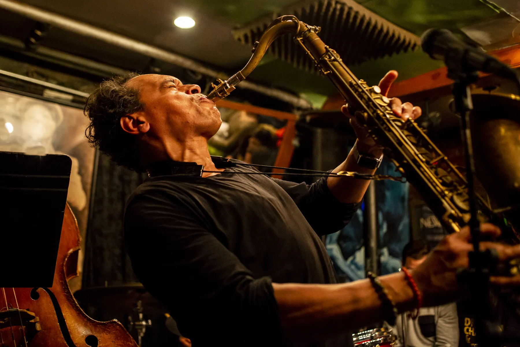 Jay Rodriguez Sierra performing live.